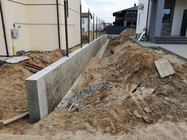 Підпірна стіна